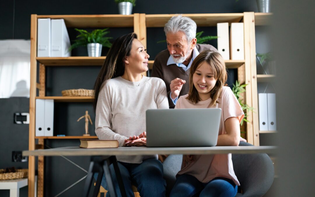 6 Money Lessons for Raising Financially Responsible Children